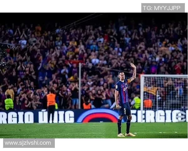 巴塞罗那引援策略揭秘:16岁德国中场天才加盟拉玛西亚青训营,年轻球员如何重塑球队未来